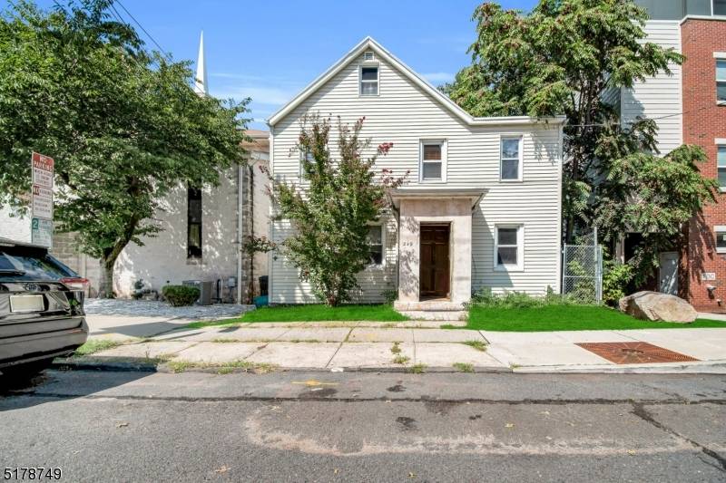 249 Central Ave, Rahway City, NJ 07065