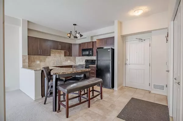 Calgary, AB T3R0K5,1540 Sherwood BLVD NW #1334