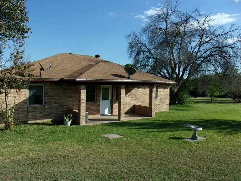 7636 Ben Day Murrin Road, Fort Worth, TX 76126