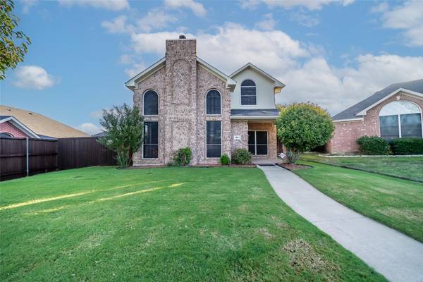 1821 Marcella Lane, Rowlett, TX 75089