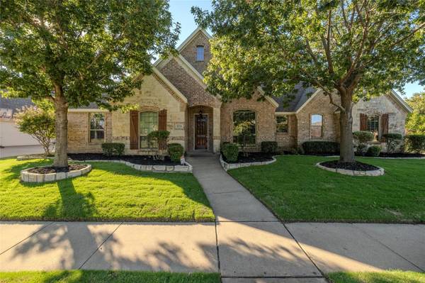 8154 Westwind Court, North Richland Hills, TX 76182