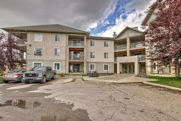 Calgary, AB T3G 5N5,4000 Citadel Meadow PT NW #205