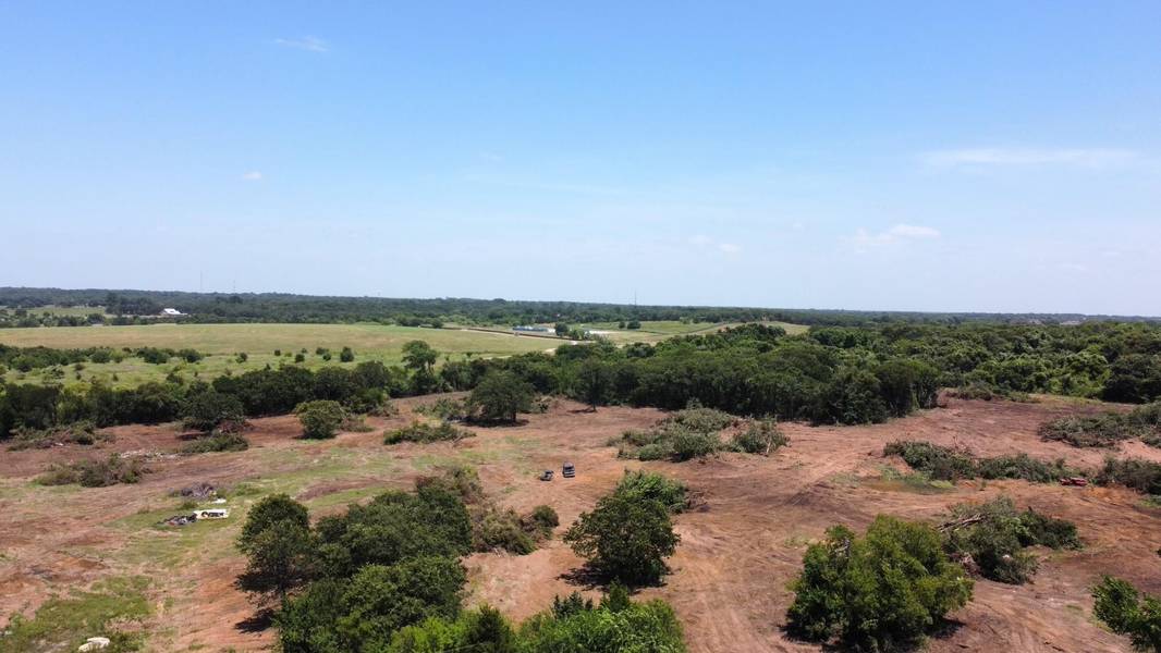 1521 Oak Hill Road, Cleburne, TX 76031