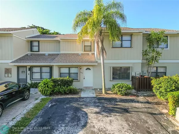 Delray Beach, FL 33484,5274 Tennis Ln  #5274