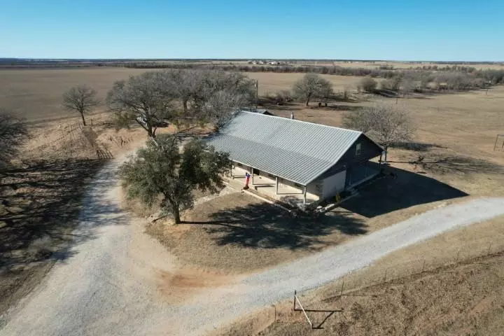 Carbon, TX 76435,611 County Road 411 Road