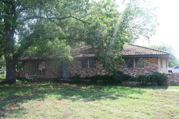 417 S Main Street, Sadler, TX 76264