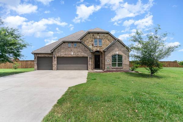 306 The Trails Drive, Blue Ridge, TX 75424