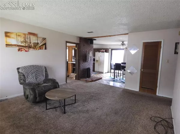 Alamosa, CO 81101,711 Lee DR