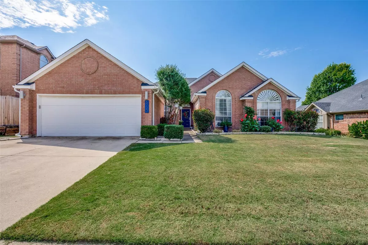 North Richland Hills, TX 76182,6720 Dogwood Lane