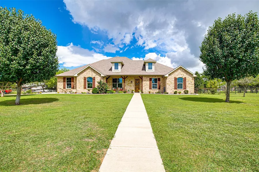 5086 White Pine Drive, Royse City, TX 75189