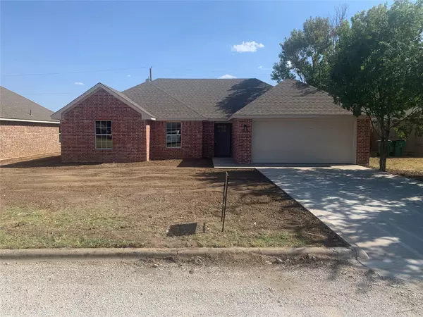 Eastland, TX 76448,413 Colony Street