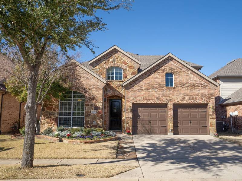 1021 Dayton Drive, Lantana, TX 76226