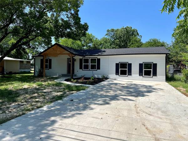 1120 W 12th Street,  Bonham,  TX 75418