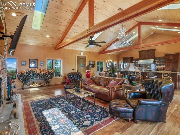 Hartsel, CO 80449,5500 Uxta TRL