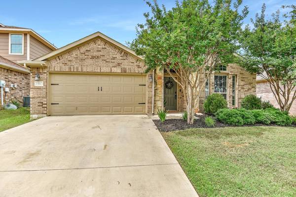 3503 Austin Street, Gainesville, TX 76240