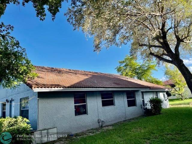 Coral Springs, FL 33065,11520-11526 NW 37th St
