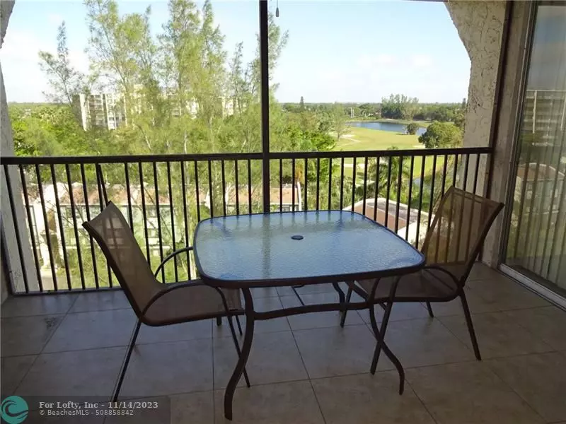 3940 Inverrary Blvd  #803A, Lauderhill, FL 33319