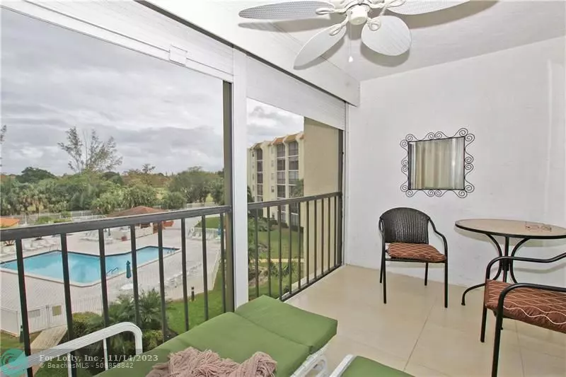 3930 Inverrary Blvd  #405-D, Lauderhill, FL 33319