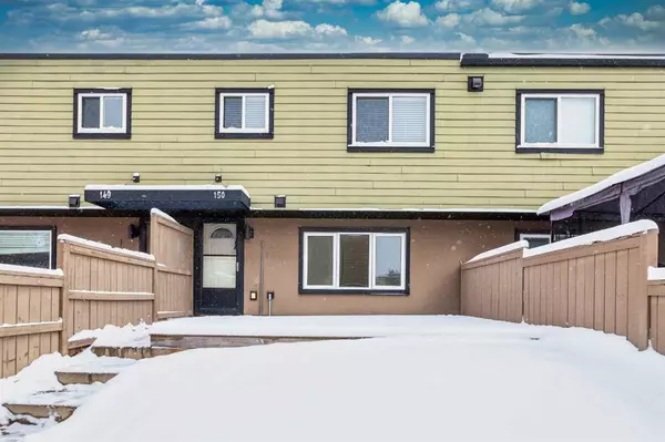 Calgary, AB T3E 3H4,3809 45 ST SW #150