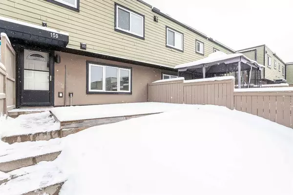 Calgary, AB T3E 3H4,3809 45 ST SW #150