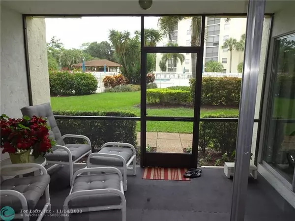 3930 Inverrary Blvd  #103-D, Lauderhill, FL 33319