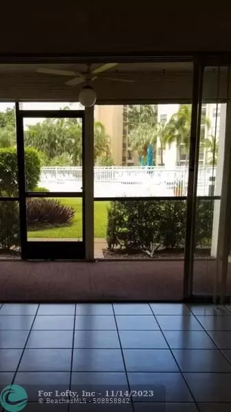 Lauderhill, FL 33319,3920 Inverrary Blvd  #102 C