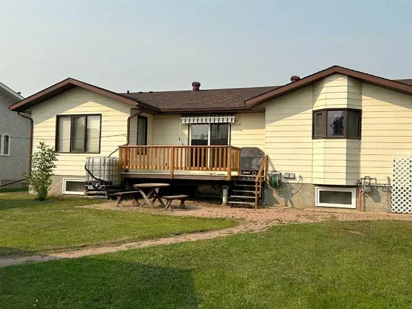 Forestburg, AB T0B 1N0,5504 50 AVE W