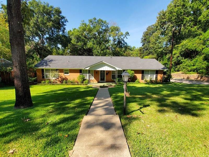 3611 Mcmillan Drive, Tyler, TX 75701