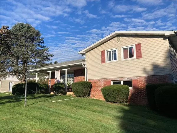 4429 Magnolia Road, North Whitehall Twp, PA 18069