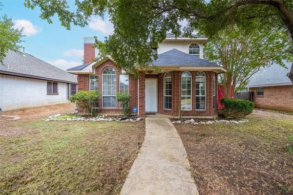 1472 Apenzell Lane,  Lewisville,  TX 75067