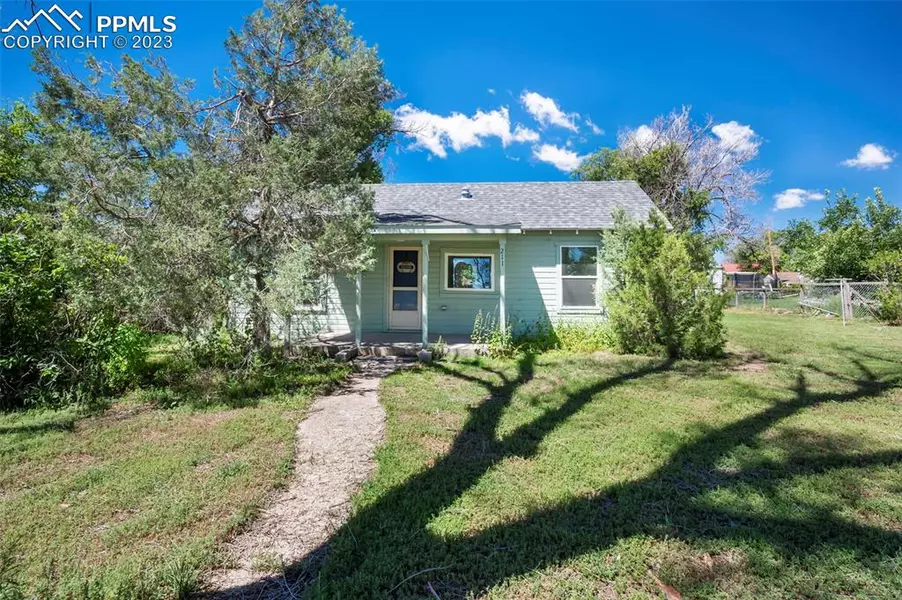 211 Navajo AVE, Simla, CO 80835