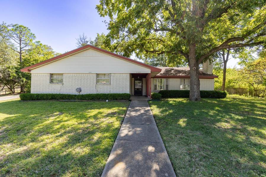 1105 Northwood Drive, Commerce, TX 75428