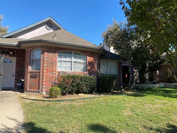 2423 Weatherby Drive, Mesquite, TX 75181