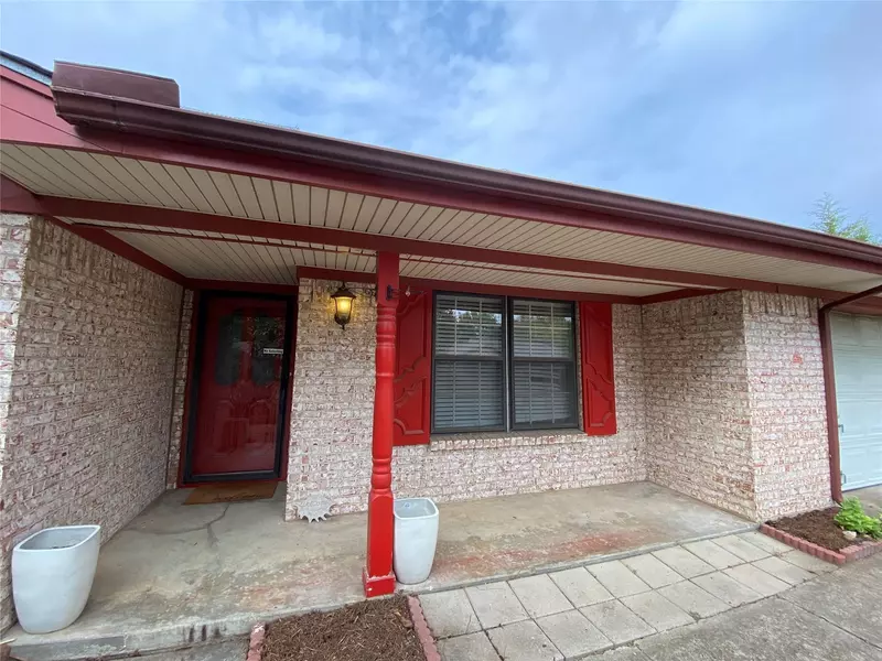 2313 Yorkshire Street, Denton, TX 76209