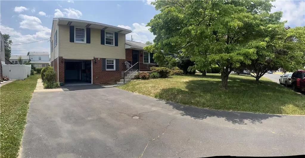 1422 Exeter Road, Salisbury Twp, PA 18103