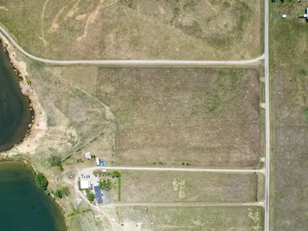 Rural Willow Creek No. 26 M.d. Of, AB T0L0T0,135051 range road 260 ( Lot 9 Clear Lake Road)