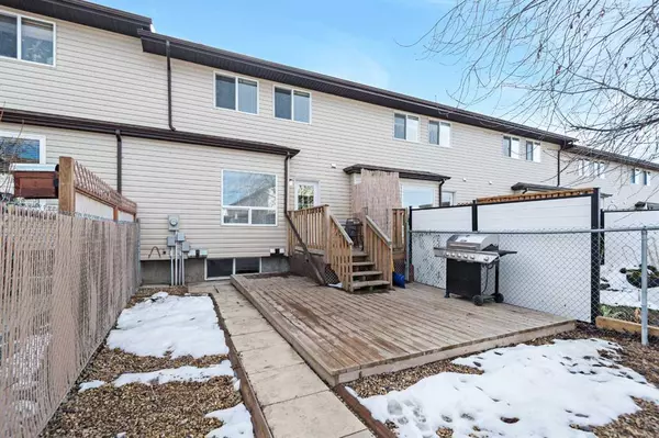 Blackfalds, AB T4M 0K7,4916 westbrooke