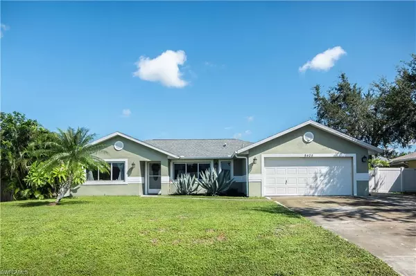 8405 Coral DR, Fort Myers, FL 33967