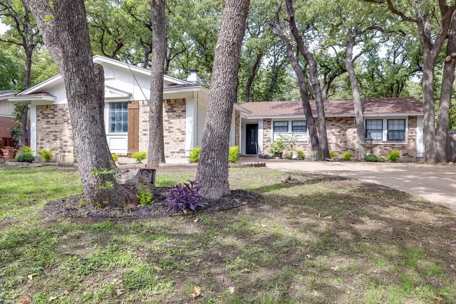 3017 Norwood Lane, Arlington, TX 76013