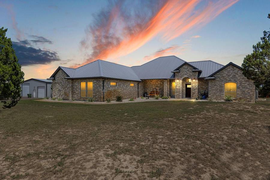 1216 Shady Oaks Circle, Glen Rose, TX 76043