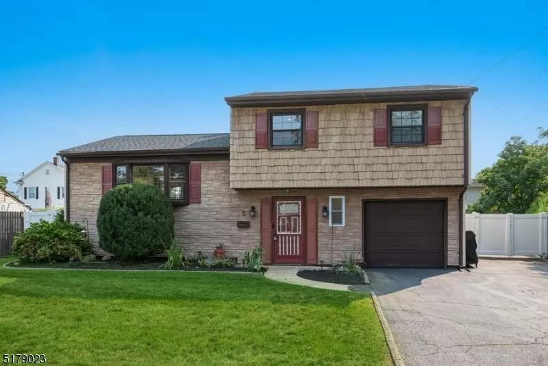 5 Steven Ter, South Plainfield Boro, NJ 07080