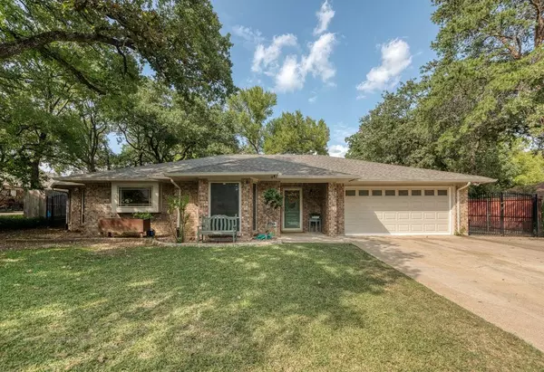 Arlington, TX 76017,3203 Flintridge Court