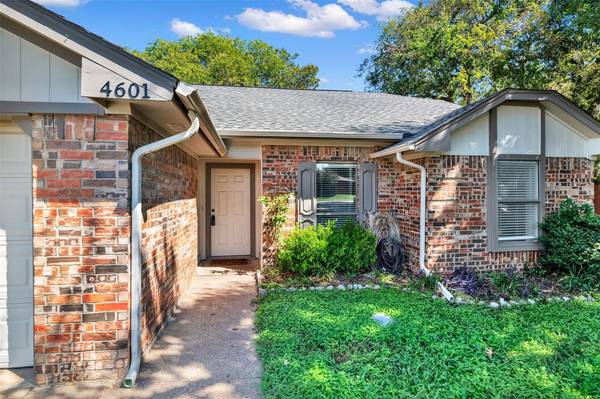 4601 Bent Tree Trail, Grand Prairie, TX 75052