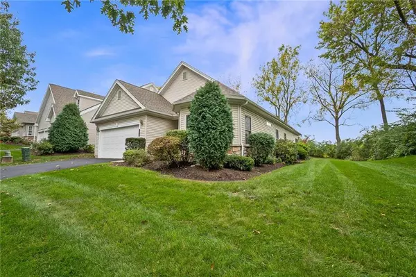 Palmer Twp, PA 18045,100 Glenmoor Circle South