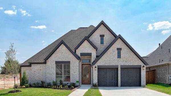 2430 Shane Drive, Midlothian, TX 76065