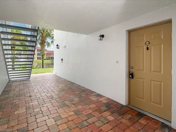 Fort Myers, FL 33966,13110 BELLA CASA CIR 106