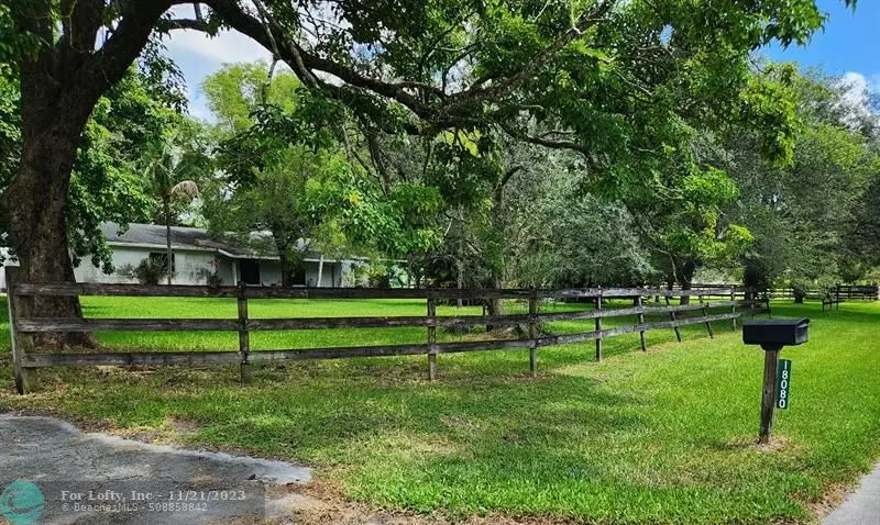 Southwest Ranches, FL 33331,18080 SW 52nd Court