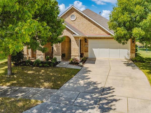 7689 Pasatiempo Drive, Frisco, TX 75036