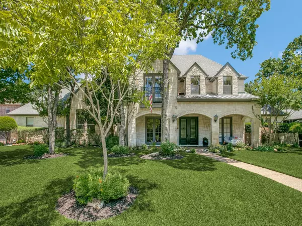 1820 Barrington Drive, Keller, TX 76262