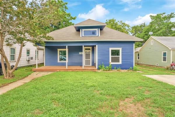 718 W Monterey Street, Denison, TX 75020